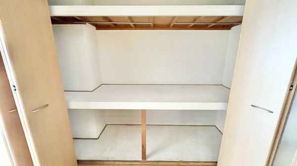 トーカイプラザ壱号館3階2DK 収納の画像