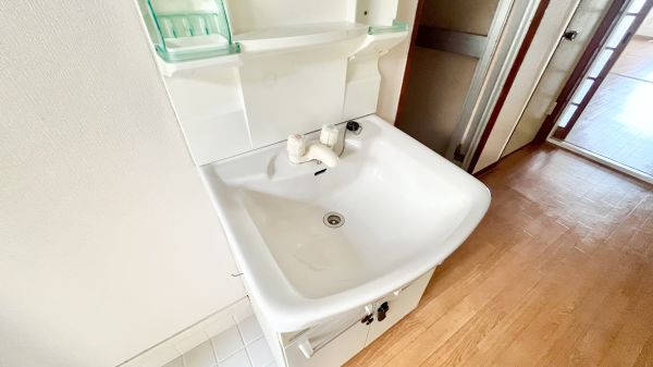 トーカイプラザ弐号館2階2DK 洗面所の画像