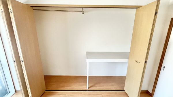 トーカイプラザ弐号館2階2DK 収納の画像
