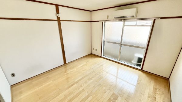 トーカイプラザ弐号館3階2DK 部屋②の画像