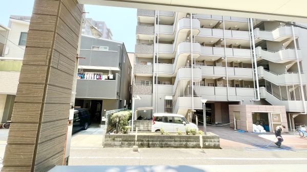 ハーモニーテラス中加賀屋1階1LDK 景観の画像