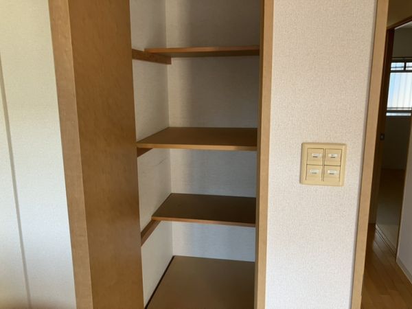 サングレース豊中3階2LDK 収納の画像