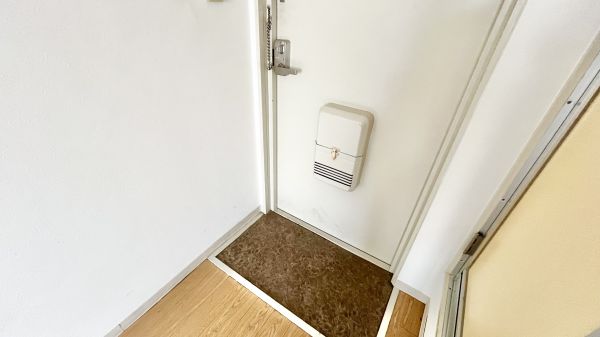 玉出西1024マンション3階1R 玄関の画像