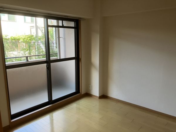 ラルゴ・コート1階3LDK 部屋②の画像