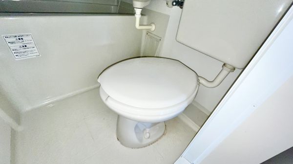 エレガントコハマ4階1R トイレの画像