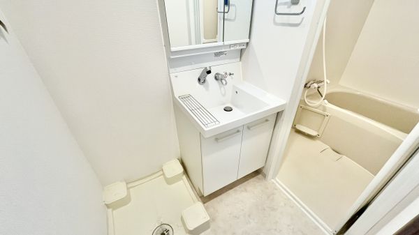 RaysProduct西住之江adamU2階1K 洗面所の画像