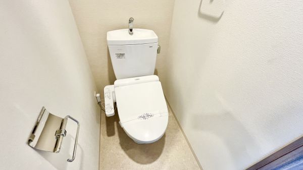 RaysProduct西住之江adamU8階1K トイレの画像