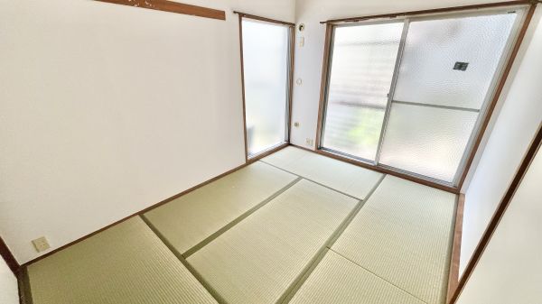 アクシスコート住之江1階2DK 部屋②の画像