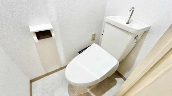 アクシスコート住之江1階2DK トイレの画像