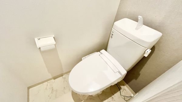 アバンティオ西住之江1階1LDK トイレの画像