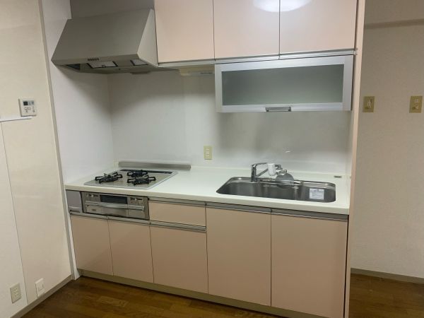 グリーンコーポ枚方公園8階3LDK キッチンの画像