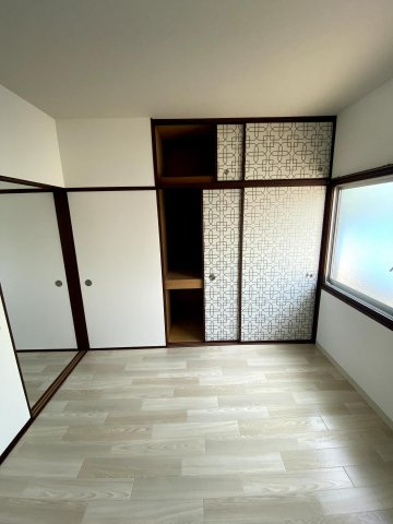野間5丁目戸建て2階2LDK リビングの画像