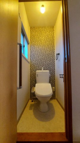 ポルックス柏原市田辺2階3LDK トイレの画像