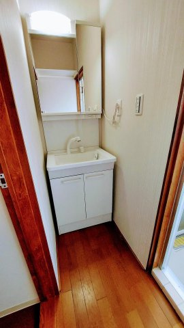 ポルックス柏原市田辺2階3LDK 洗面所の画像