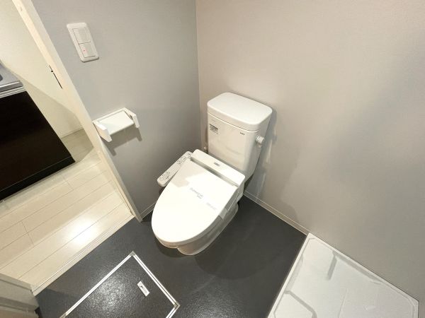 クレール岩塚Ⅰ1階1K トイレの画像