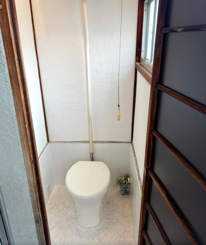 八尾東太子AP2階2K トイレの画像