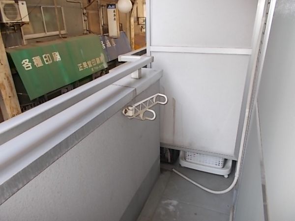 美章園中村ビル2階1K ベランダの画像