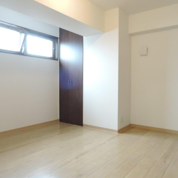  MT玉造2階1DK 部屋①の画像