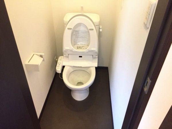 エルフパパ庄内緑地1階1R トイレの画像