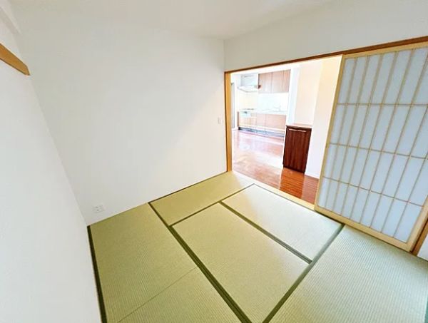 レジディア千里万博公園3階4LDK以上 部屋①の画像