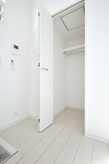 Solea1階1R 収納の画像