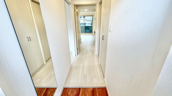 プレジオ帝塚山2階1LDK 玄関の画像