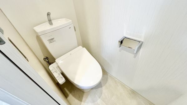 プレジオ帝塚山2階1LDK トイレの画像