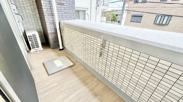 プレジオ帝塚山2階1LDK ベランダの画像