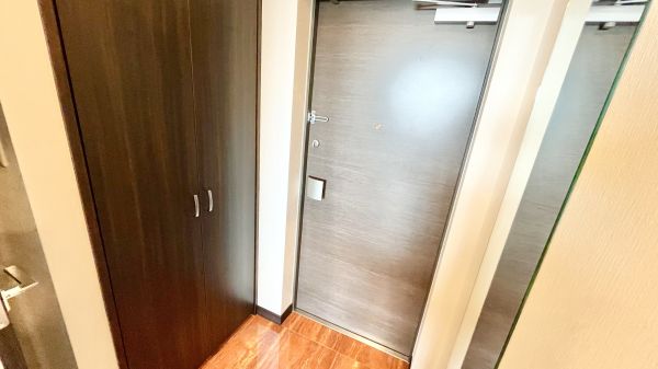 プレジオ帝塚山14階2LDK 玄関の画像