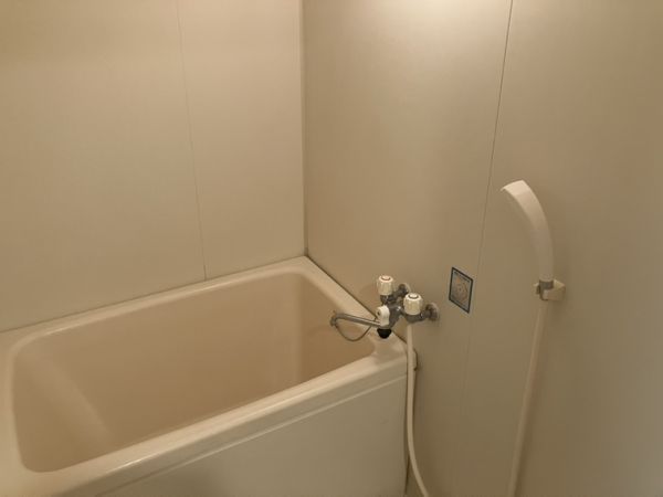 ローレル蛍池3階2DK お風呂の画像