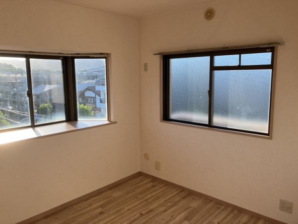 メゾンシャルマントⅡ4階2LDK 部屋①の画像