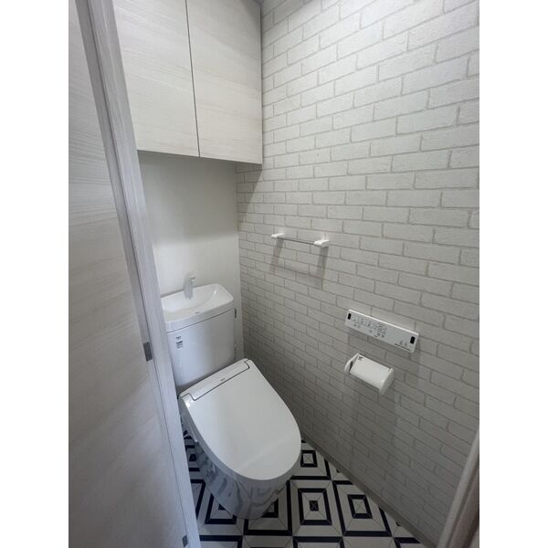 AubergeM07階1K トイレの画像