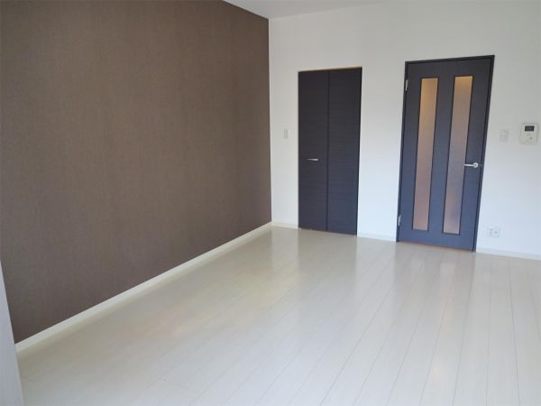 カンナビーノ5階1K 部屋①の画像