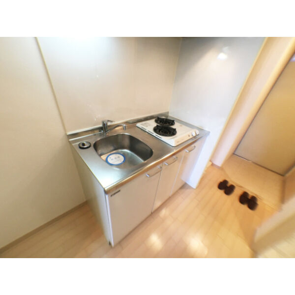 アスリート本町リバーウエスト10階1K キッチンの画像