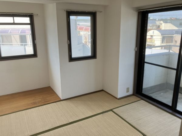 メゾン宮山3階3LDK 部屋①の画像