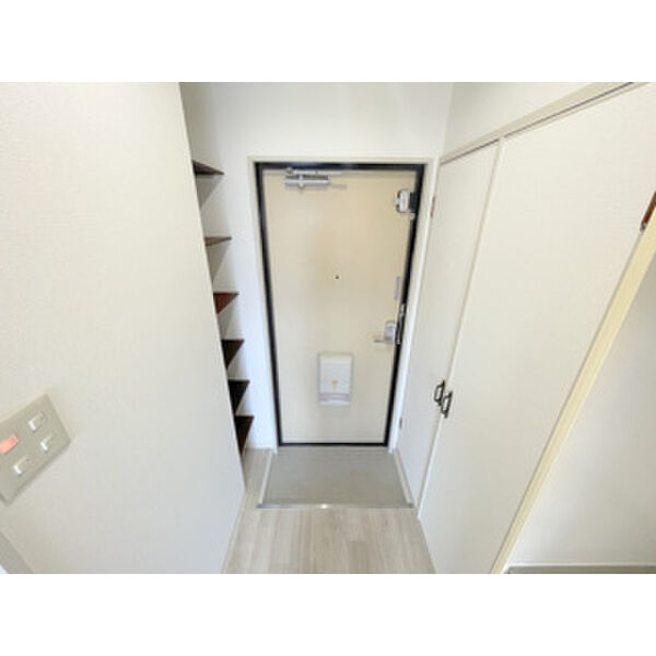ベルハイツK06階1R 玄関の画像