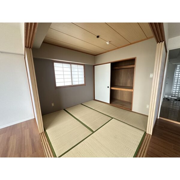 メイピース芦屋6階2LDK 部屋①の画像