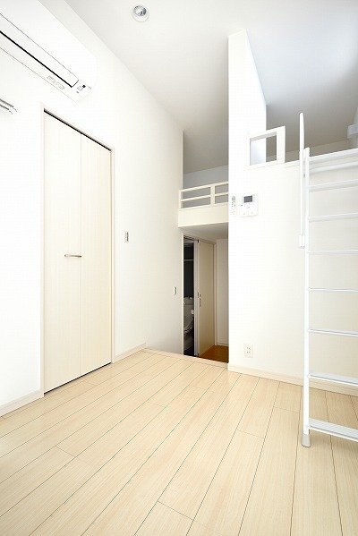 CRASTINE芝町1階1R 部屋②の画像