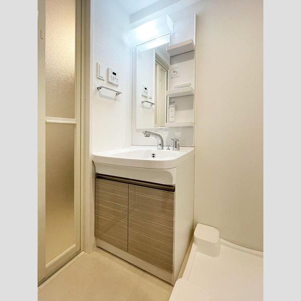 S-RESIDENCE小阪azure15階1K 洗面所の画像