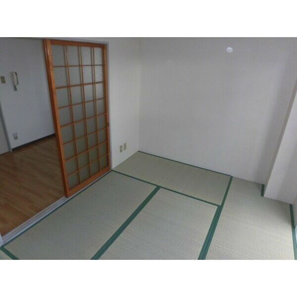 マンションプレザント10階1DK 部屋②の画像