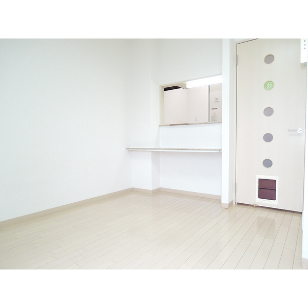  Ritz小阪5階1K リビングの画像