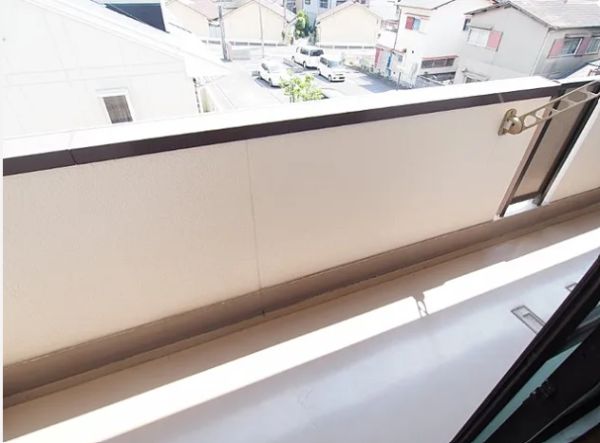 ファミーユ23階2LDK ベランダの画像