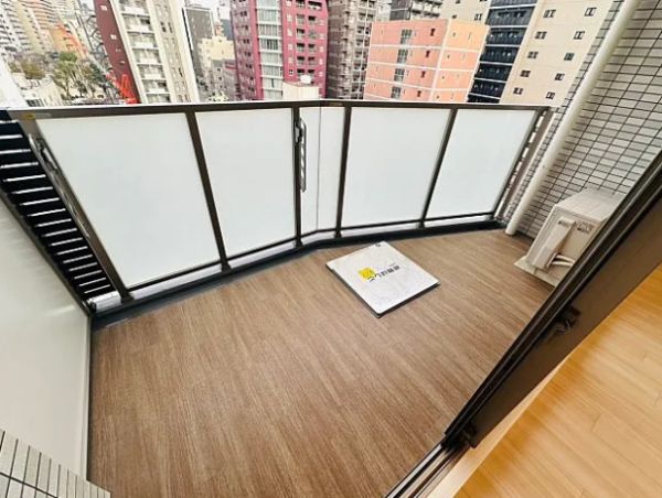 プレジオ松屋町12階1LDK ベランダの画像