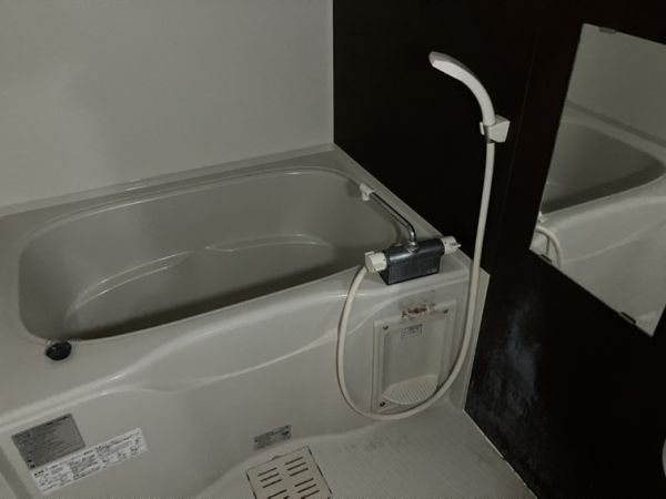 フジパレス若江岩田3階1LDK お風呂の画像