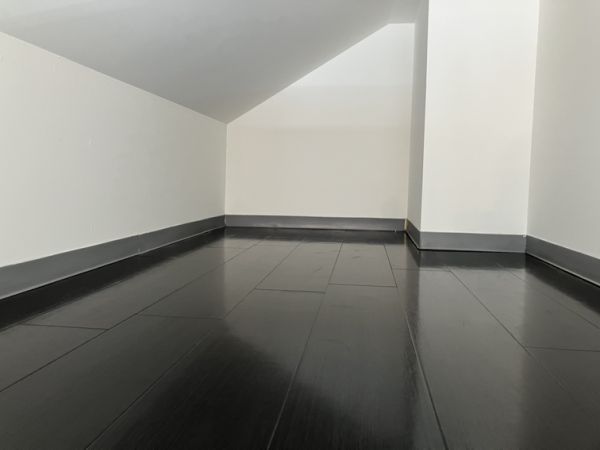 スクエア4階1R 部屋②の画像