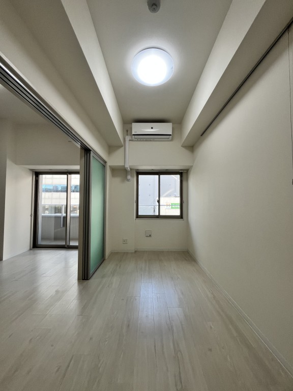 ラヴィベール江坂8階1LDK 部屋①の画像