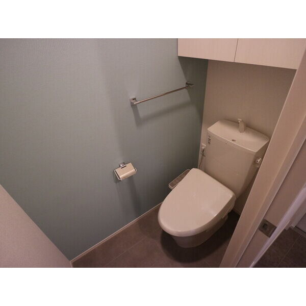 セレナヴィラ小阪W3階1K トイレの画像
