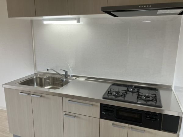 ジョイフルライフ泉丘4階3LDK キッチンの画像