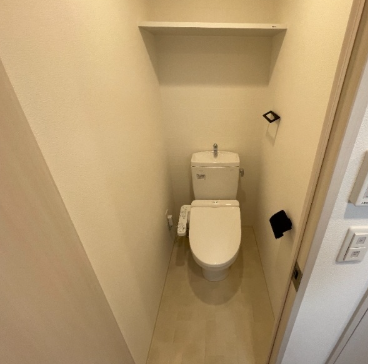 レジュールアッシュ塚本レジデンス4階1K トイレの画像
