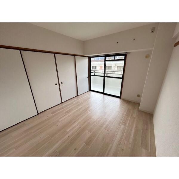 ウィステリア千里04階3LDK 部屋①の画像